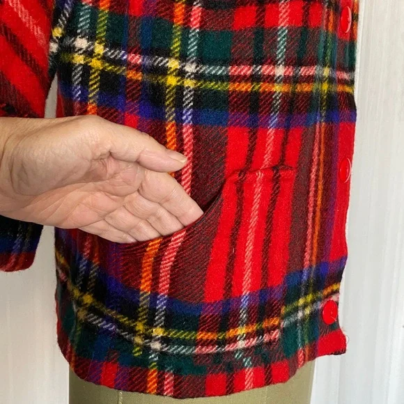 Vtg 80’s Red Plaid Hooded Jacket by House of Kilt Making Royal Scotland 🏴󠁧󠁢󠁳󠁣󠁴󠁿 - Picture 5 of 10